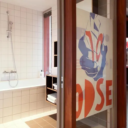 Hotel Volkshotel