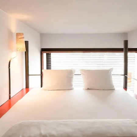 Szálloda Volkshotel 3*