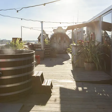 Volkshotel