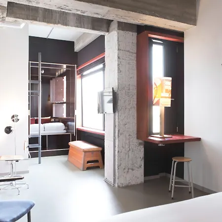 Volkshotel Ámsterdam