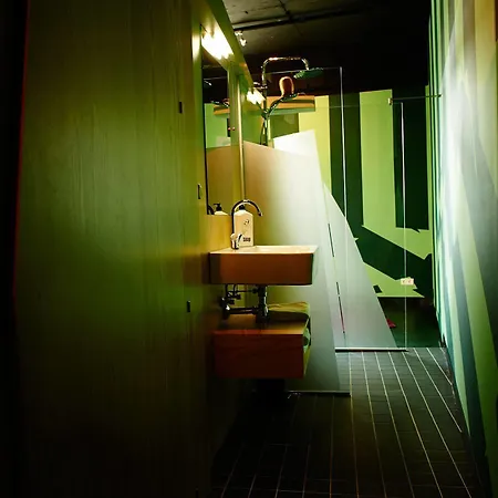호텔 볼크스호텔 3*